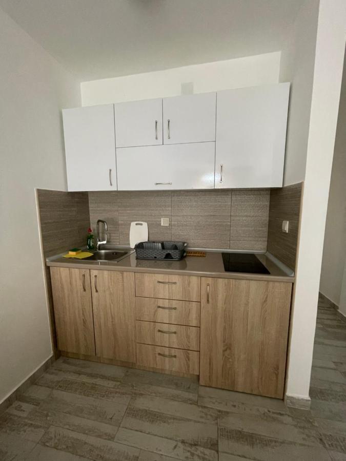 Luna Apartments بودفا المظهر الخارجي الصورة