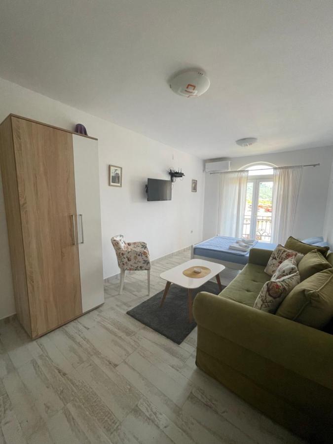 Luna Apartments بودفا المظهر الخارجي الصورة