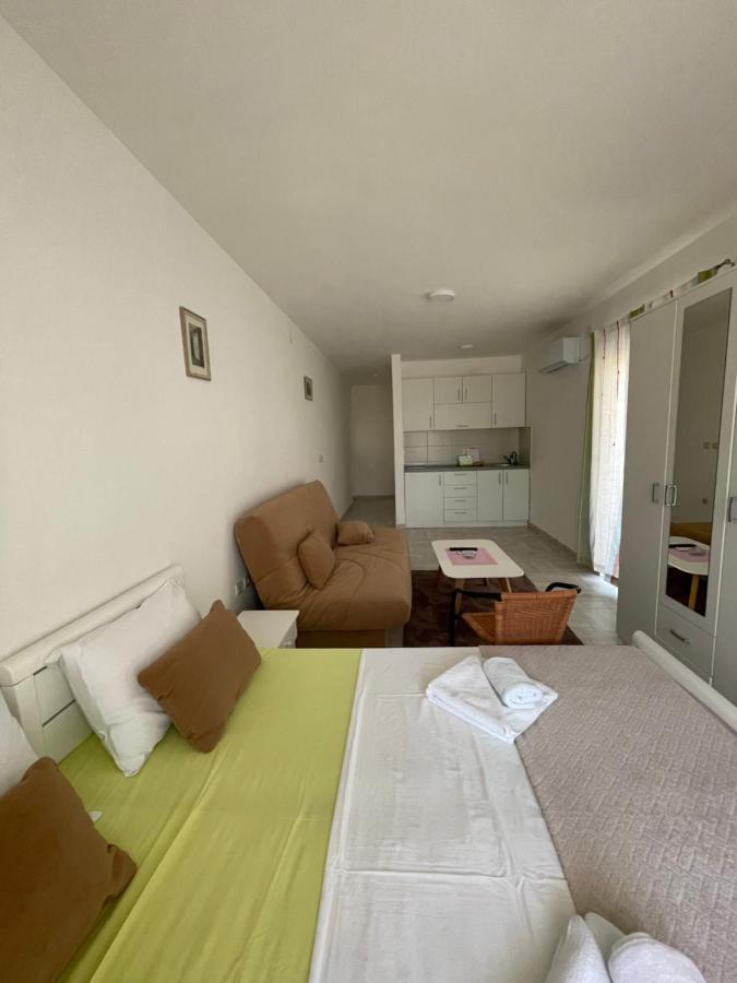Luna Apartments بودفا المظهر الخارجي الصورة