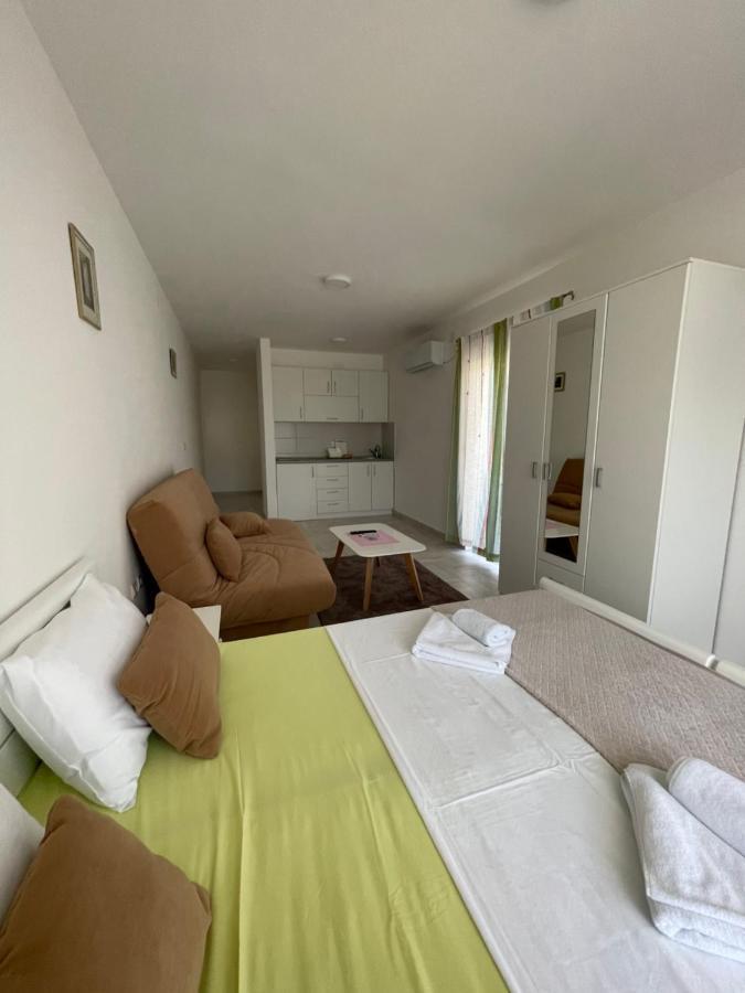 Luna Apartments بودفا المظهر الخارجي الصورة