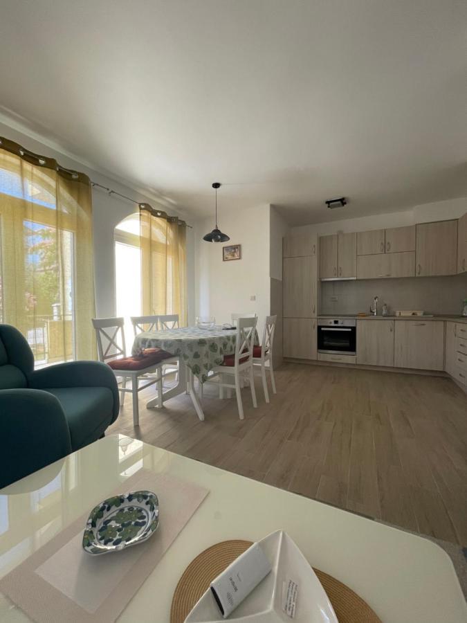 Luna Apartments بودفا المظهر الخارجي الصورة