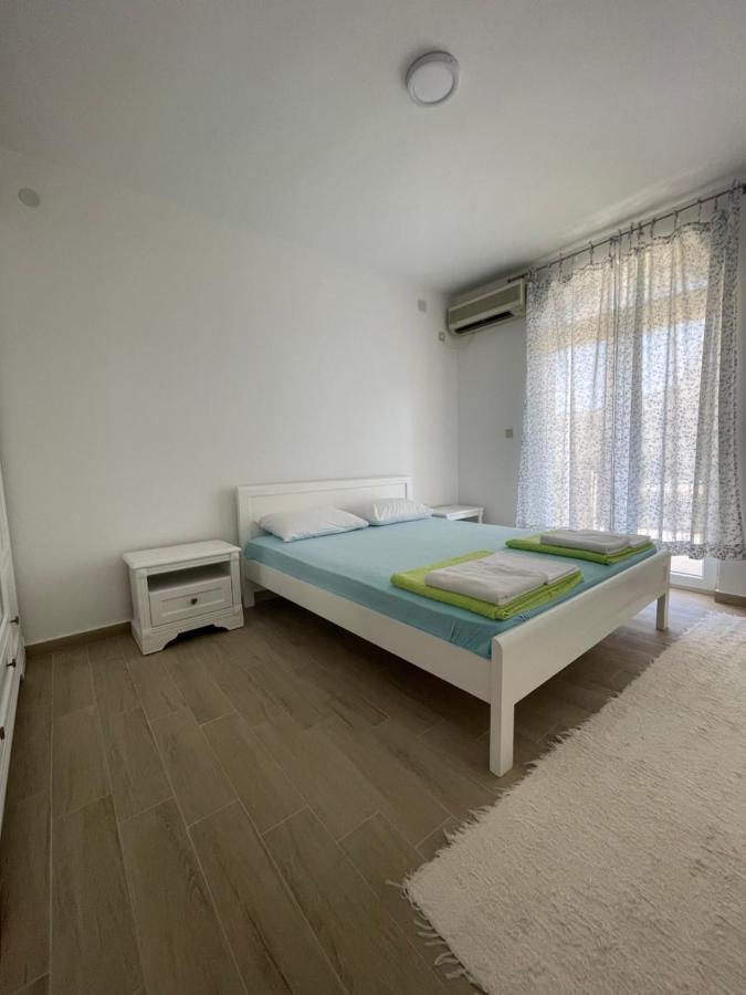 Luna Apartments بودفا المظهر الخارجي الصورة