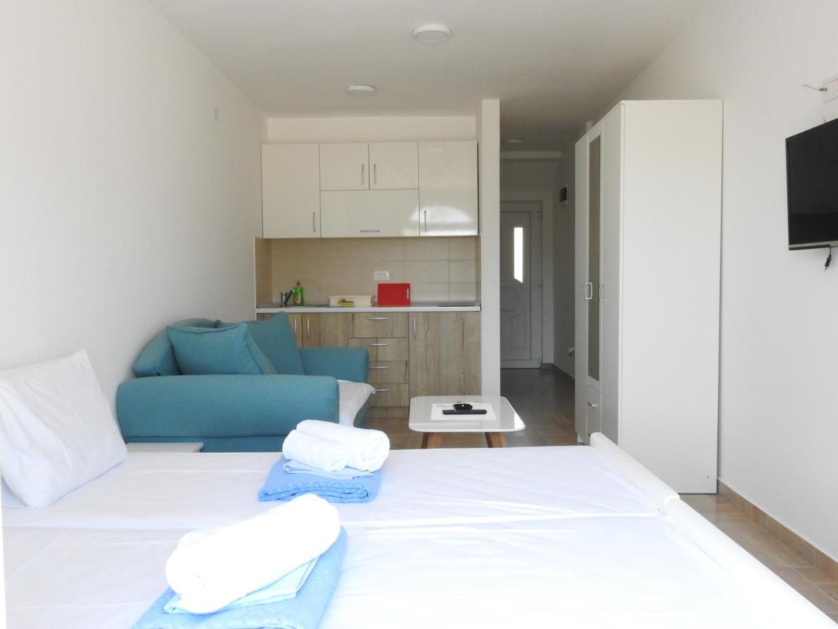 Luna Apartments بودفا المظهر الخارجي الصورة