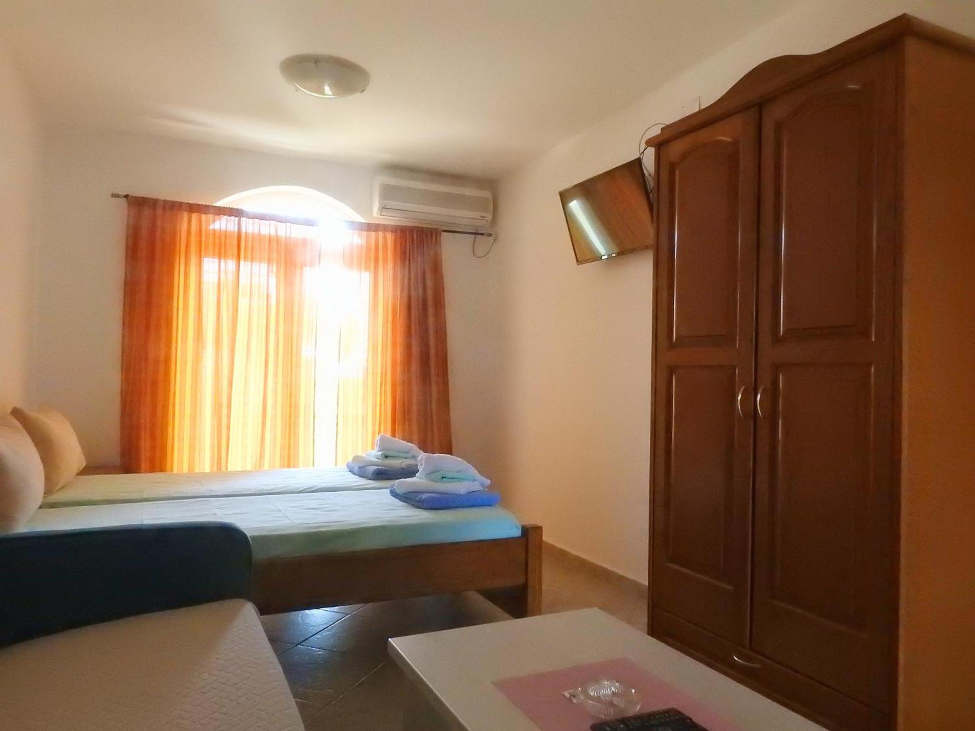 Luna Apartments بودفا الغرفة الصورة