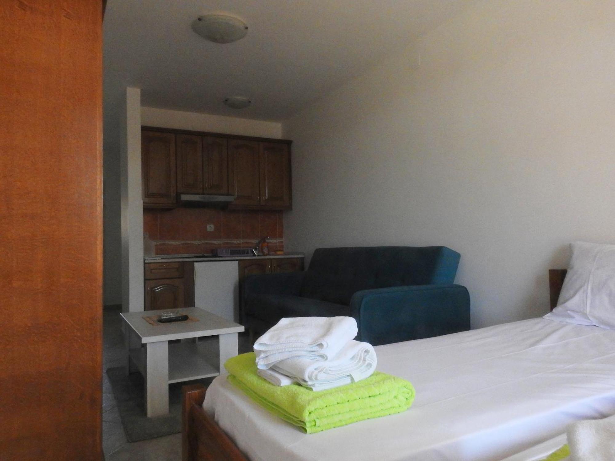 Luna Apartments بودفا الغرفة الصورة