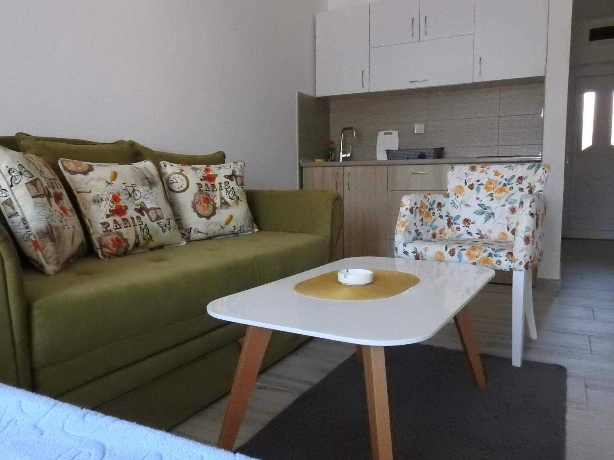 Luna Apartments بودفا الغرفة الصورة